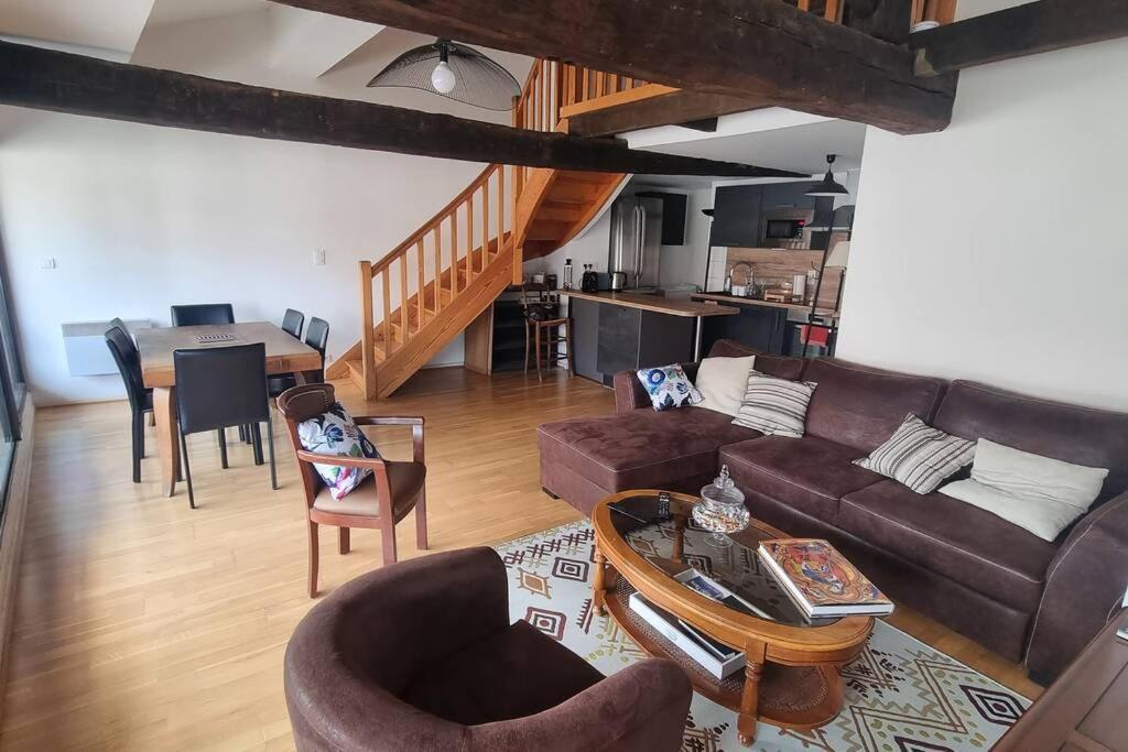 Appartement Exceptionnel 4 Etoiles Hyper Centre Albi 65 M2 Au 4Eme Etage Sans Ascenseur Avec Une Tour Du 12Eme Siecle Ngoại thất bức ảnh